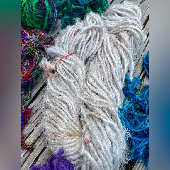 Huge Lot New Preowned 100% Silk Yarn Tibet Overseas Order Authentic Silk Knit - Picture 7 of 13